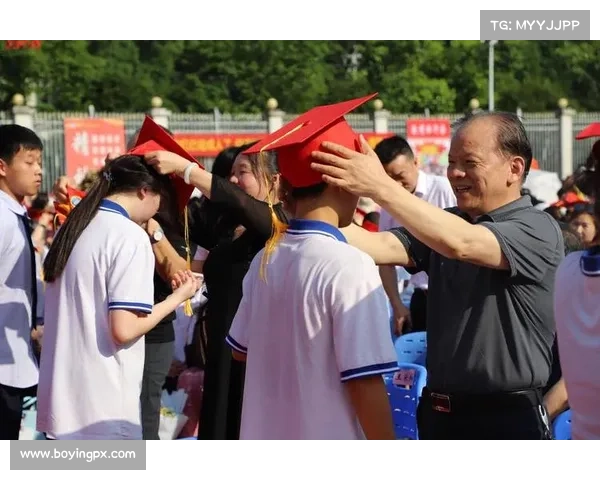 宋少秋:从青涩学子到行业翘楚的奋斗历程与成功密码揭秘 宋少秋:从青涩学子到行业翘楚的奋斗历程与成功密码揭秘